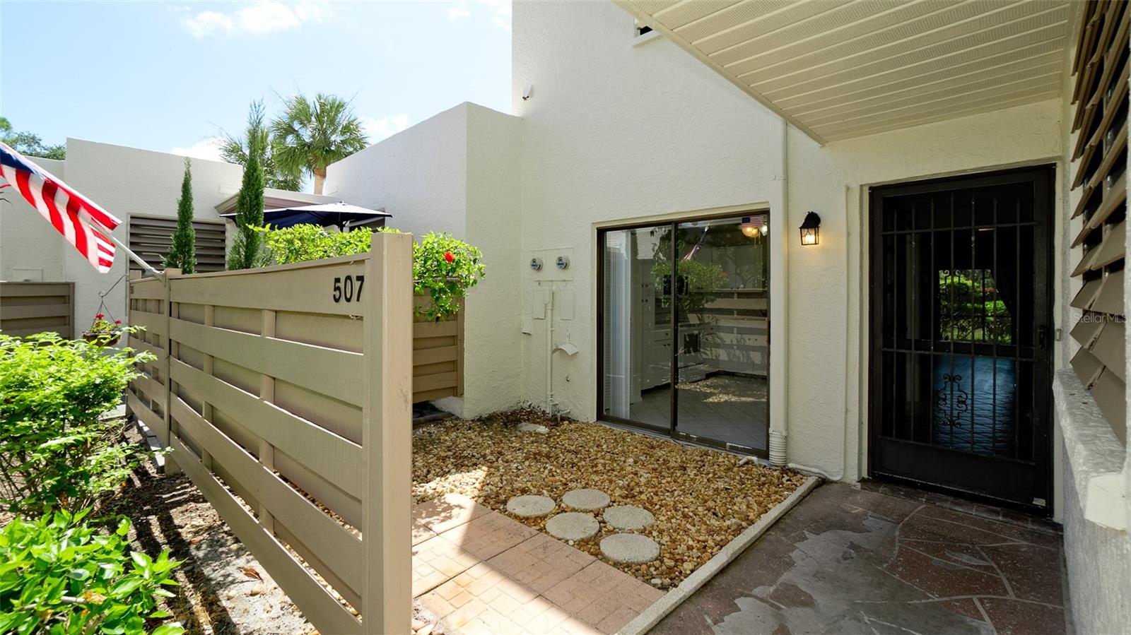 507 Lakeside Dr #507 Property Photo 6