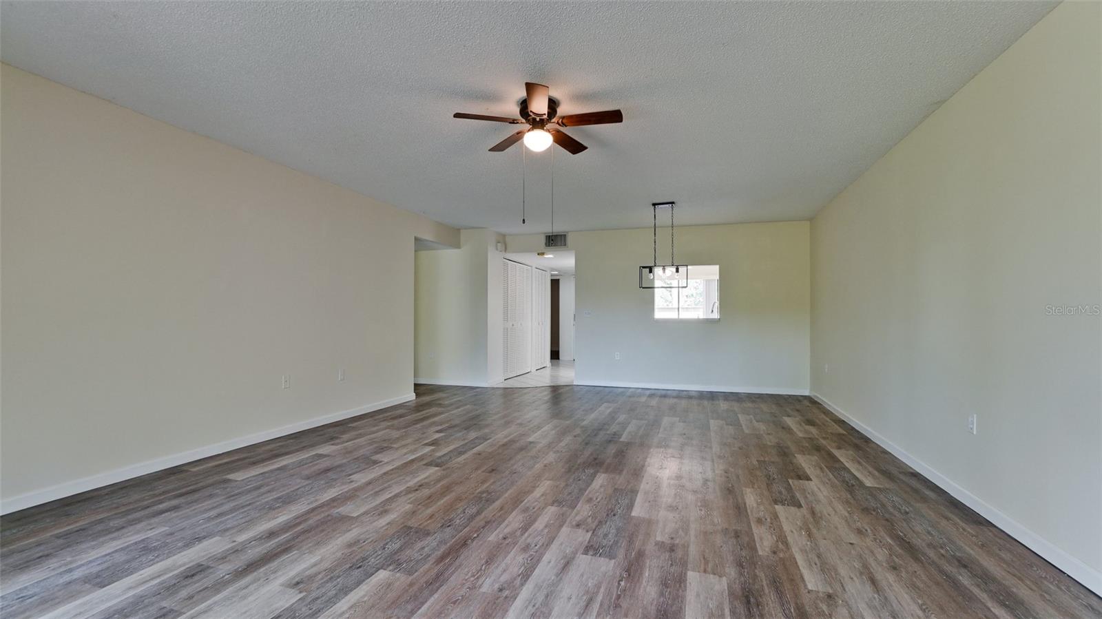 507 Lakeside Dr #507 Property Photo 21