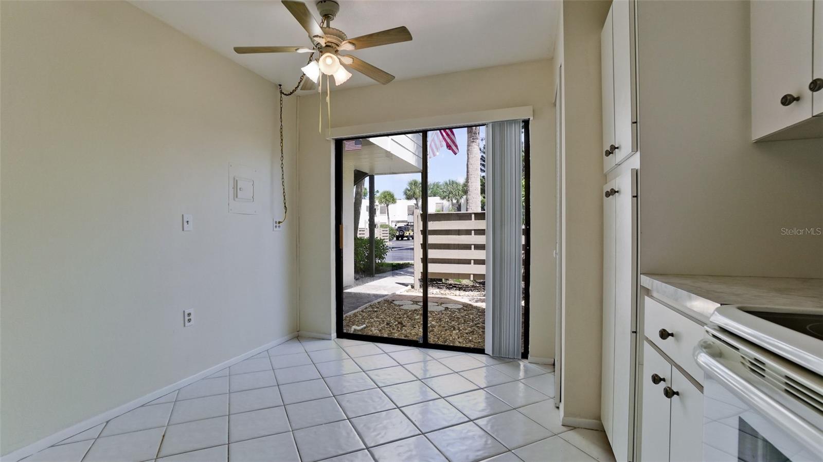 507 Lakeside Dr #507 Property Photo 29