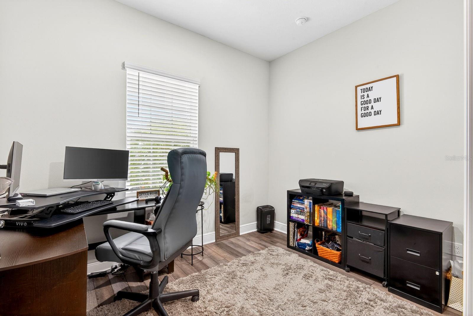 13852 Old Creek Ct Property Photo 10