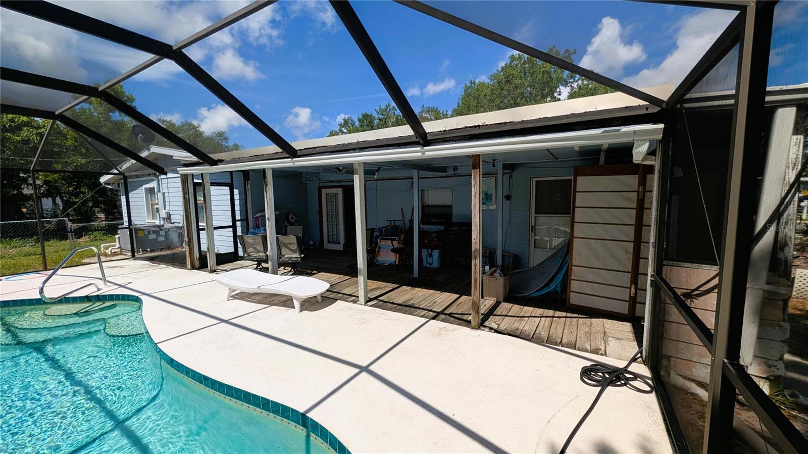 5350 Castleman Dr Property Photo 4