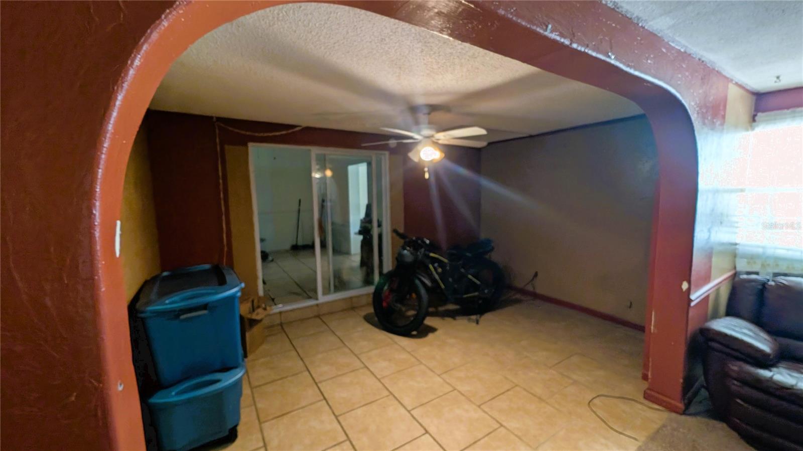 5350 Castleman Dr Property Photo 10
