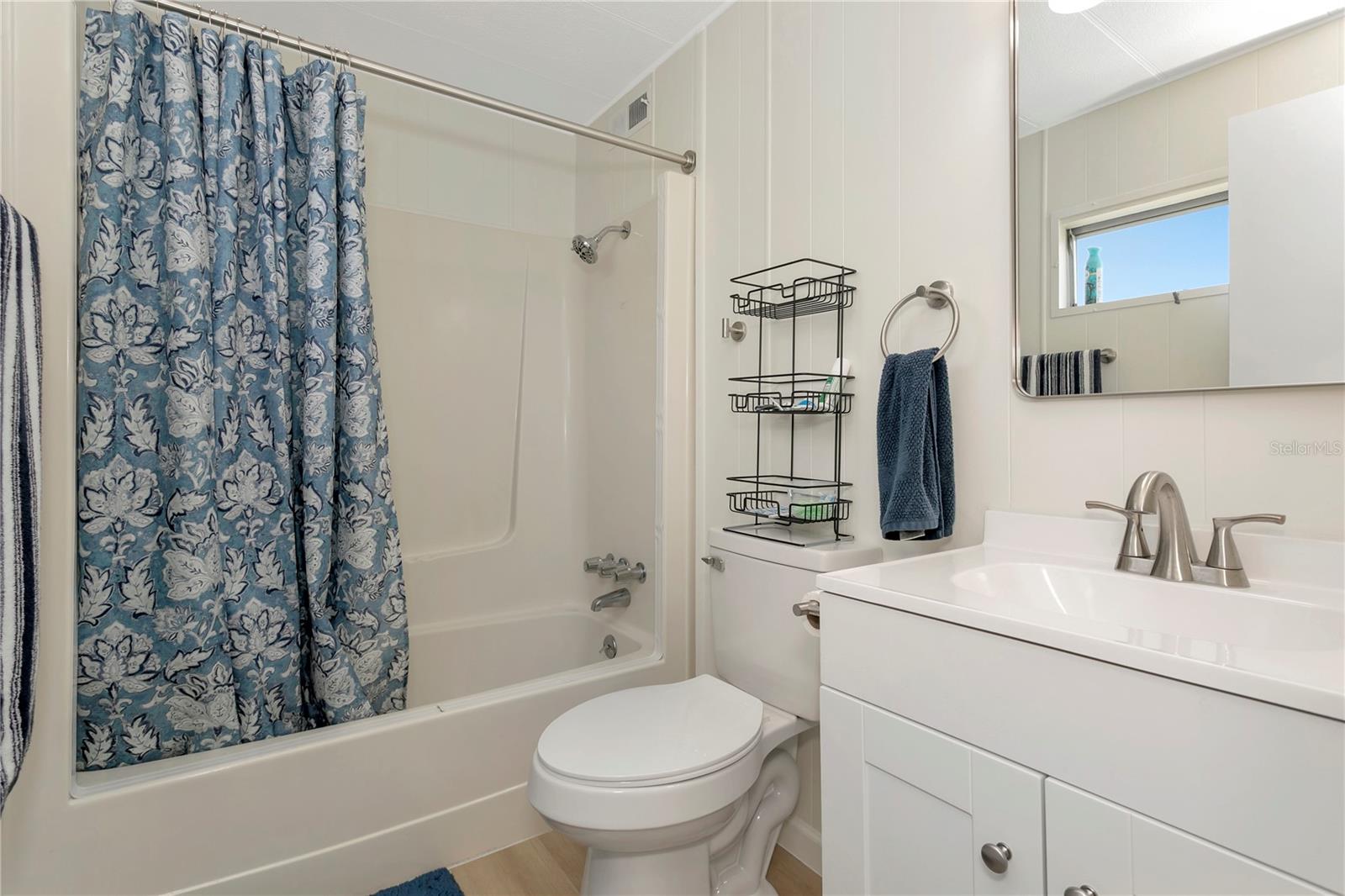 115 White Oak Way Property Photo 7