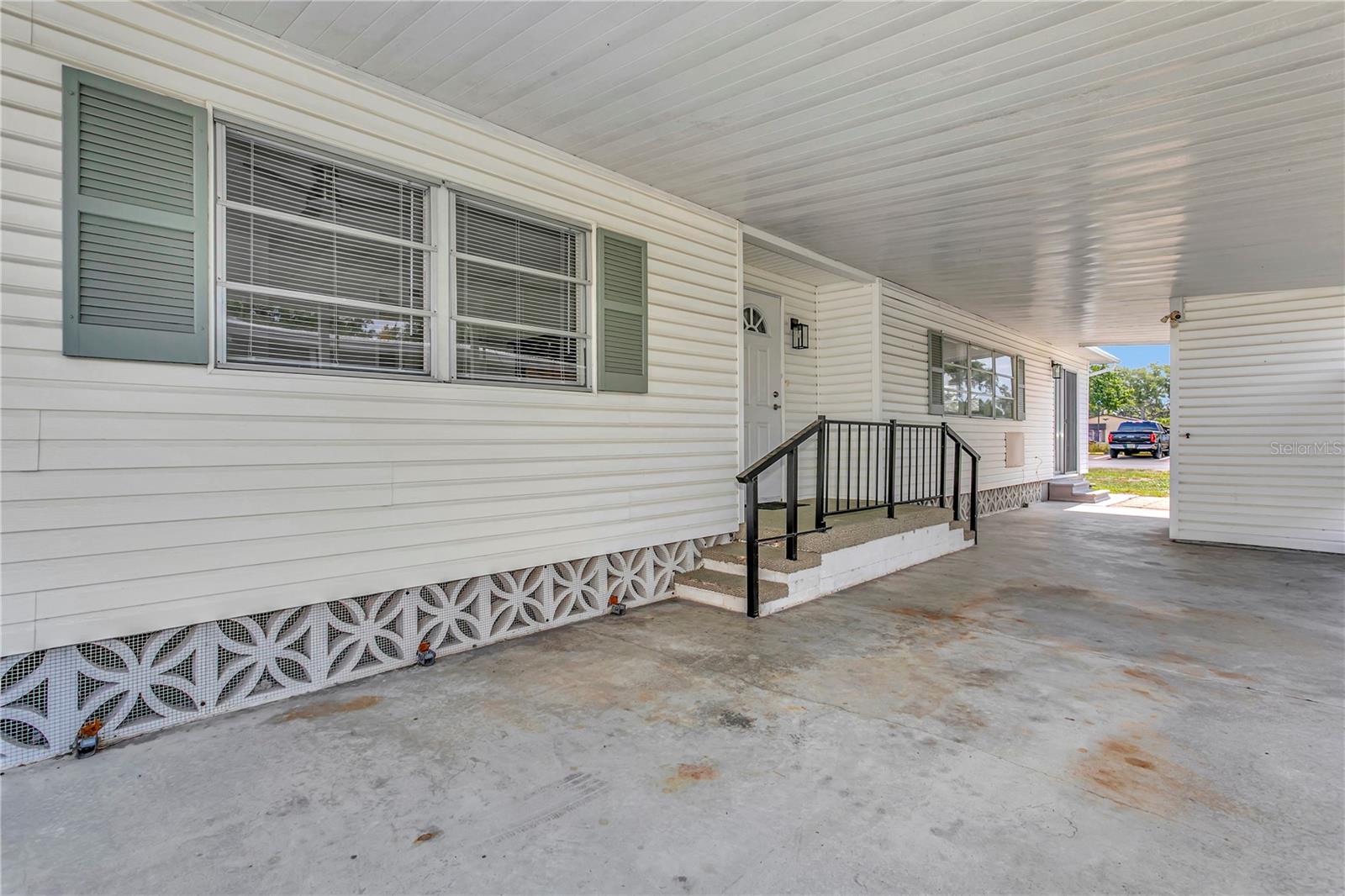 115 White Oak Way Property Photo 26