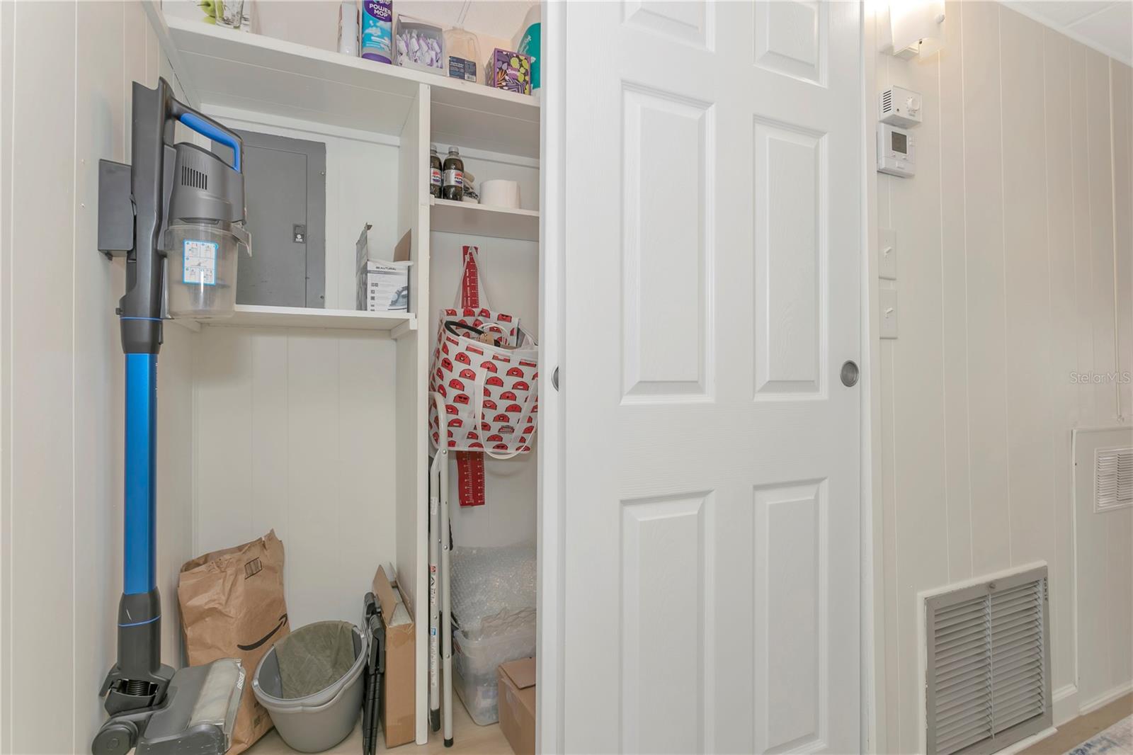 115 White Oak Way Property Photo 32