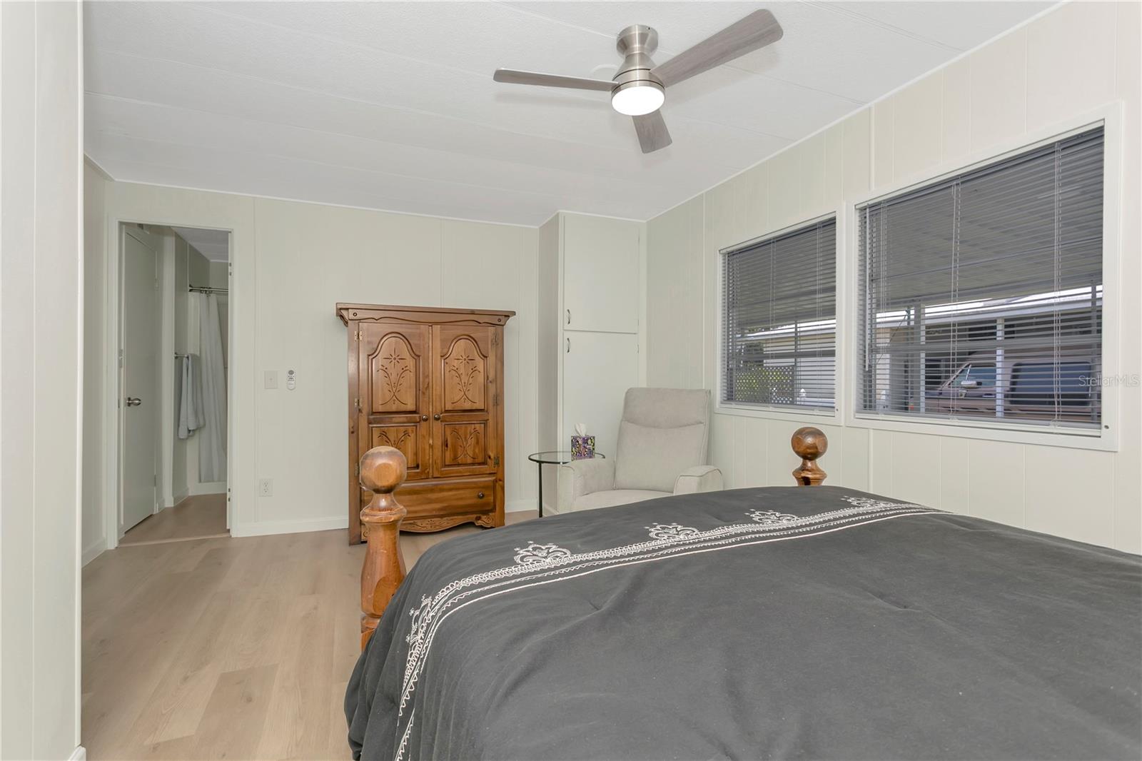 115 White Oak Way Property Photo 41