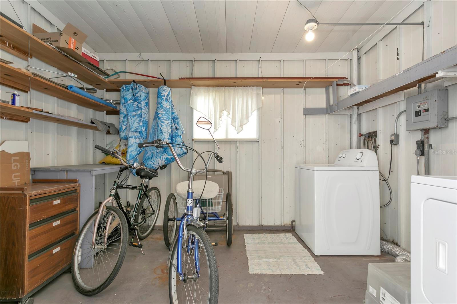 115 White Oak Way Property Photo 45