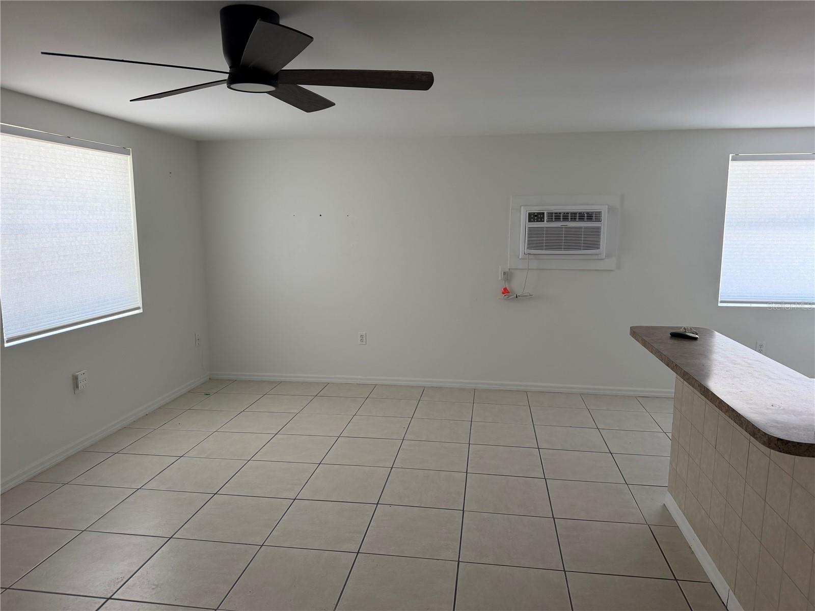 2195 Park Rd Property Photo 11