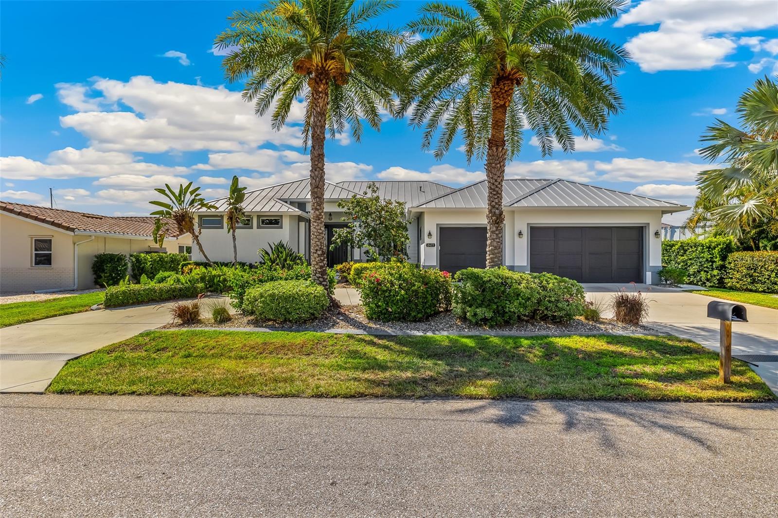 2477 Sierra Ln Property Photo 32