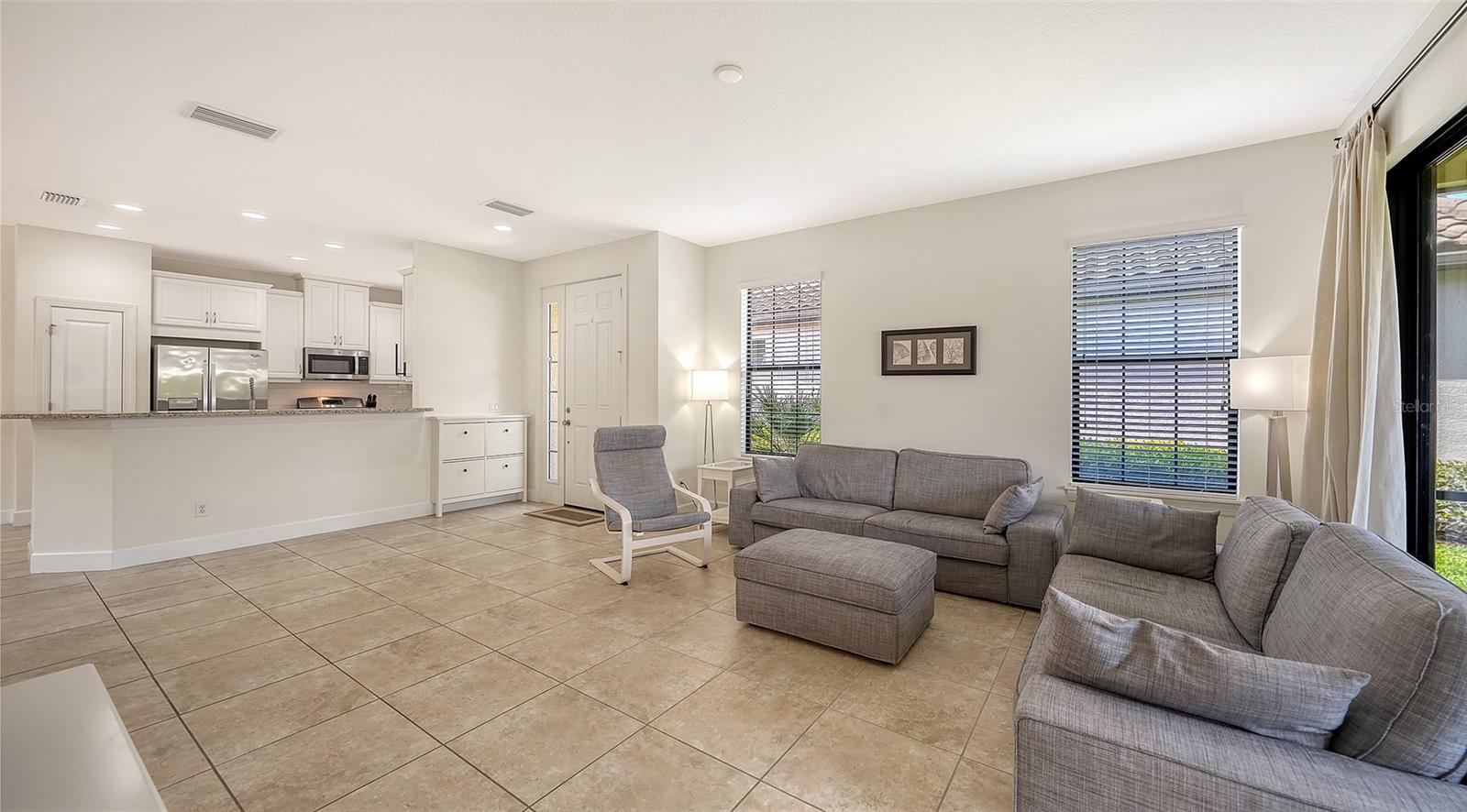 8729 Trattoria Ter Property Photo 7
