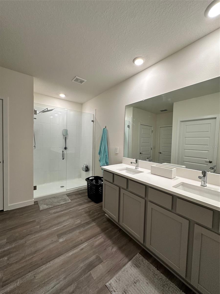 17111 Barnwood Pl Property Photo 14