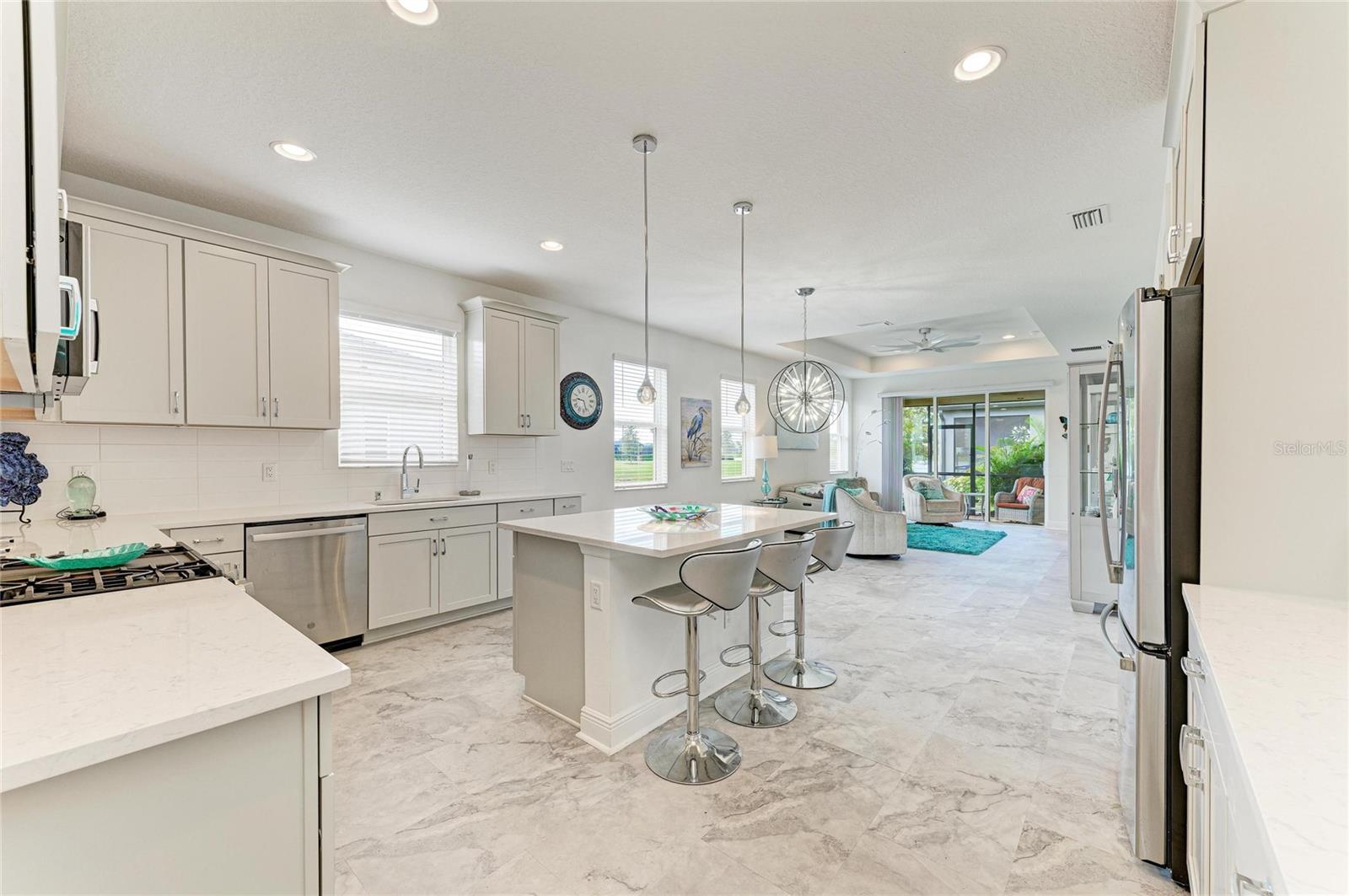 17831 Cherished Loop Property Photo 8