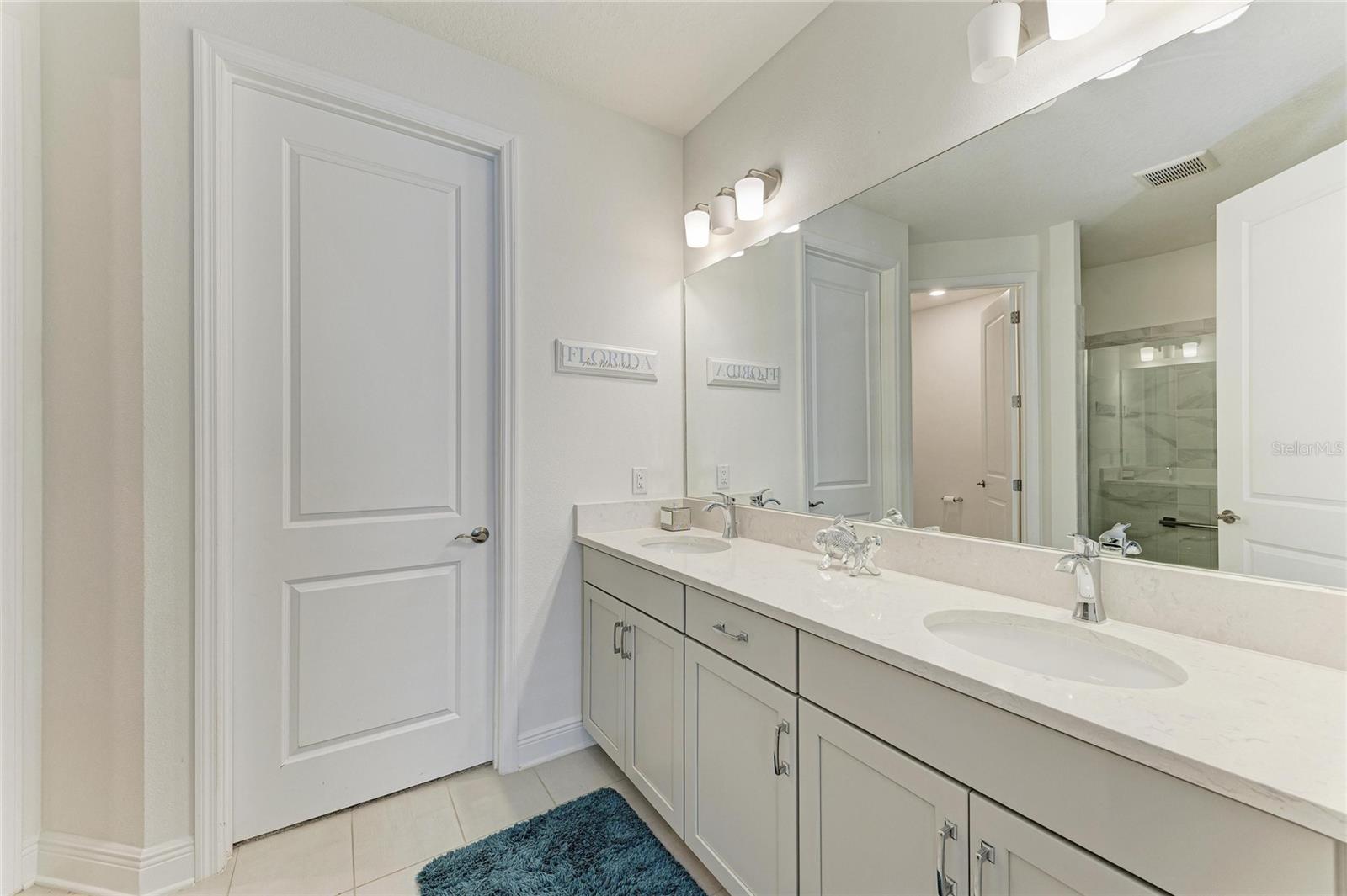 17831 Cherished Loop Property Photo 27
