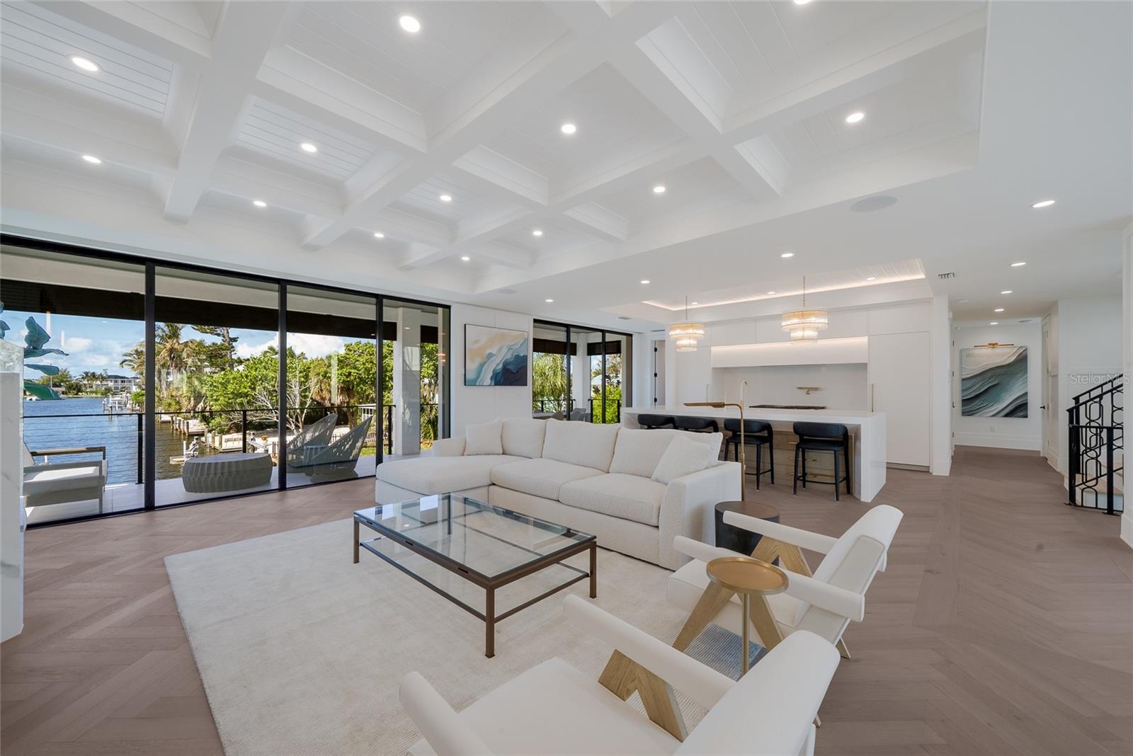 703 S Bay Blvd Property Photo 13