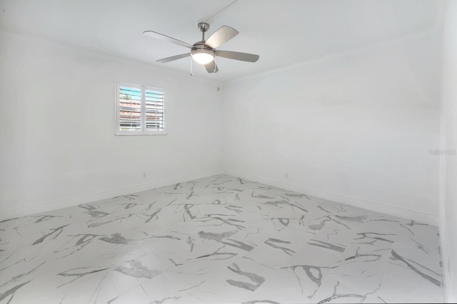 222 Harbour Dr #114 Property Photo 52