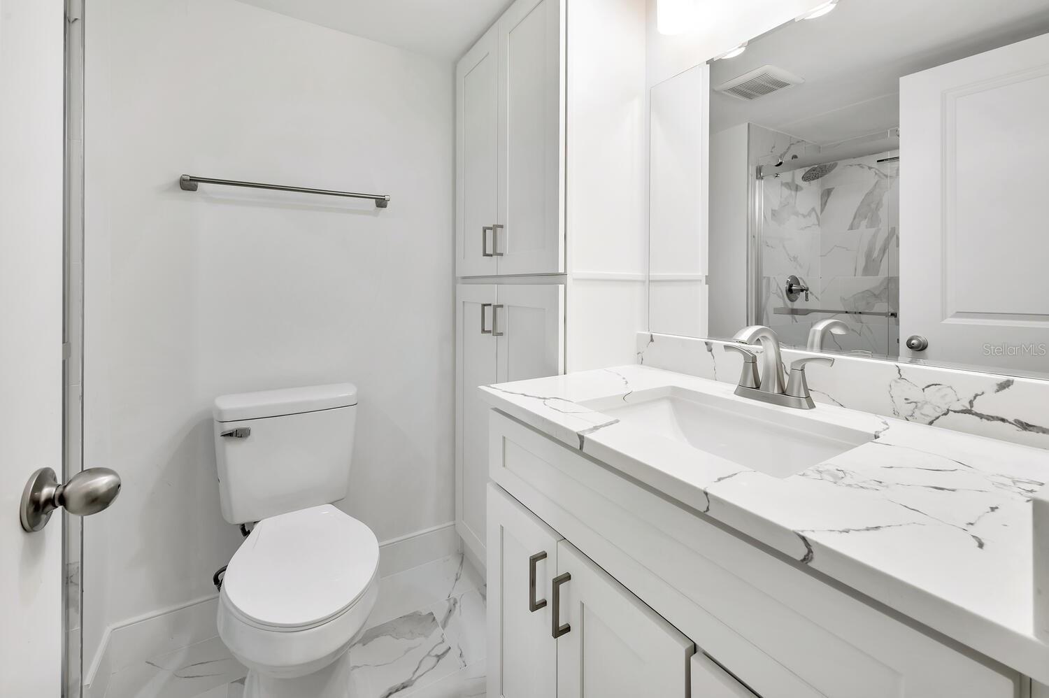 222 Harbour Dr #114 Property Photo 54