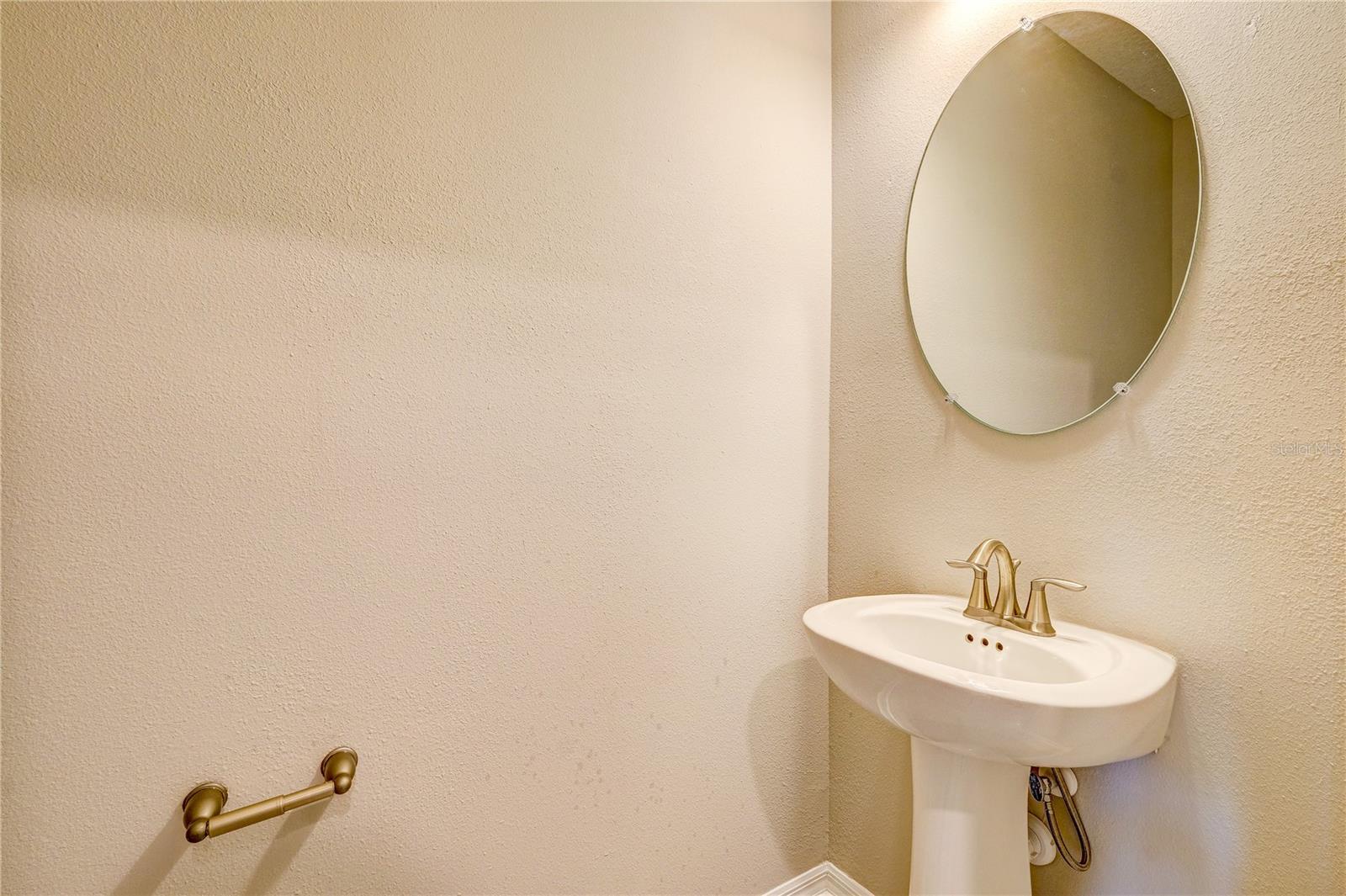 5512 Tripoli Dr Property Photo 9