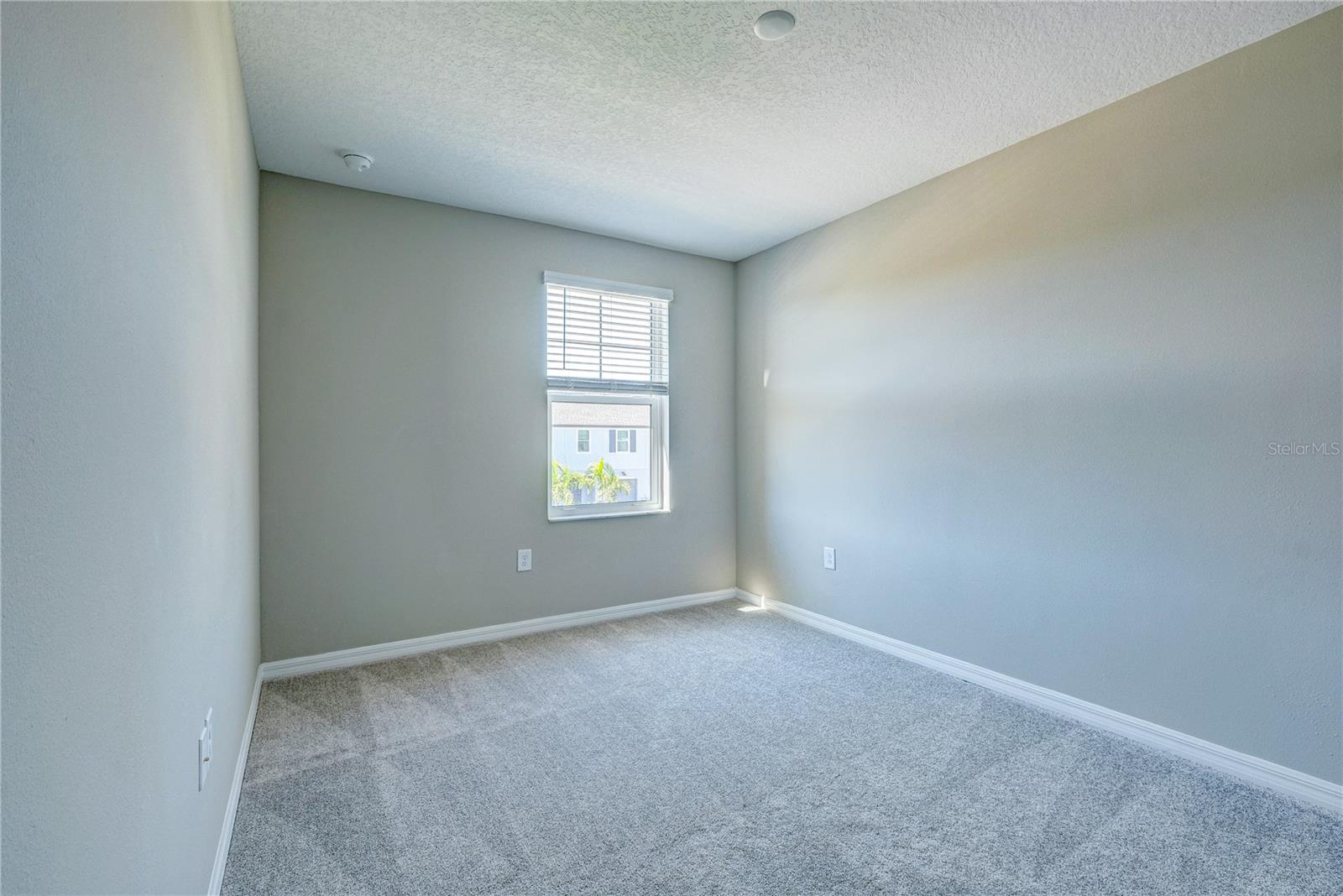 5512 Tripoli Dr Property Photo 19
