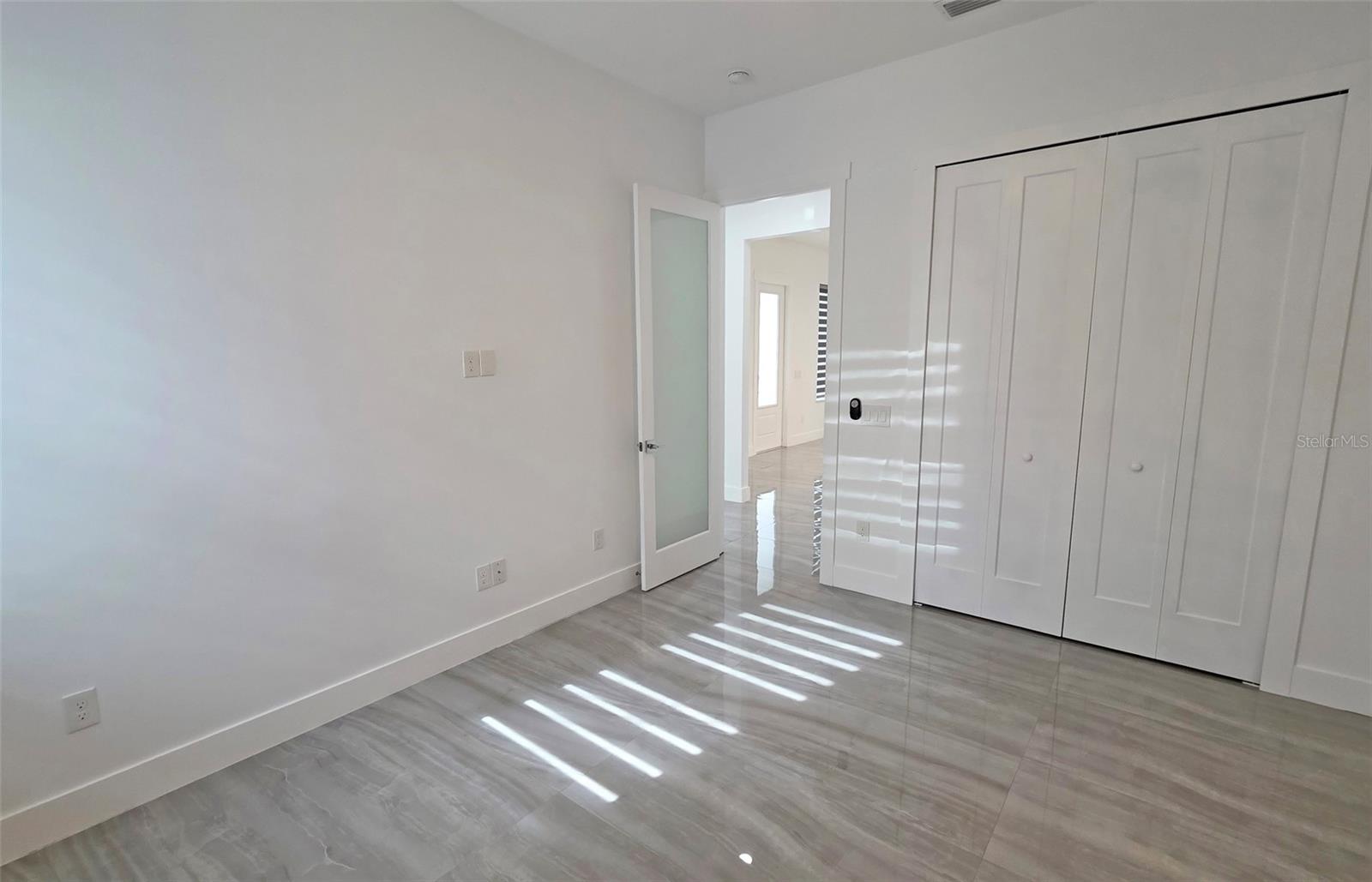 3017 Pine St Property Photo 23