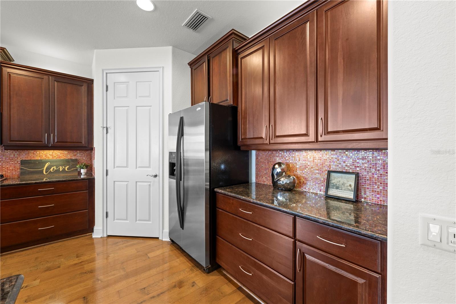 1139 Riverscape St #2 Property Photo 18