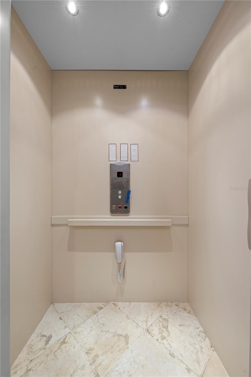 1139 Riverscape St #2 Property Photo 42