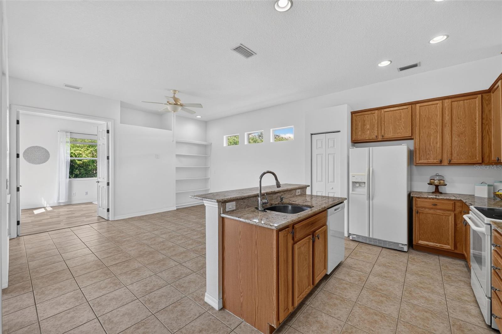 5328 Lexington Dr Property Photo 21
