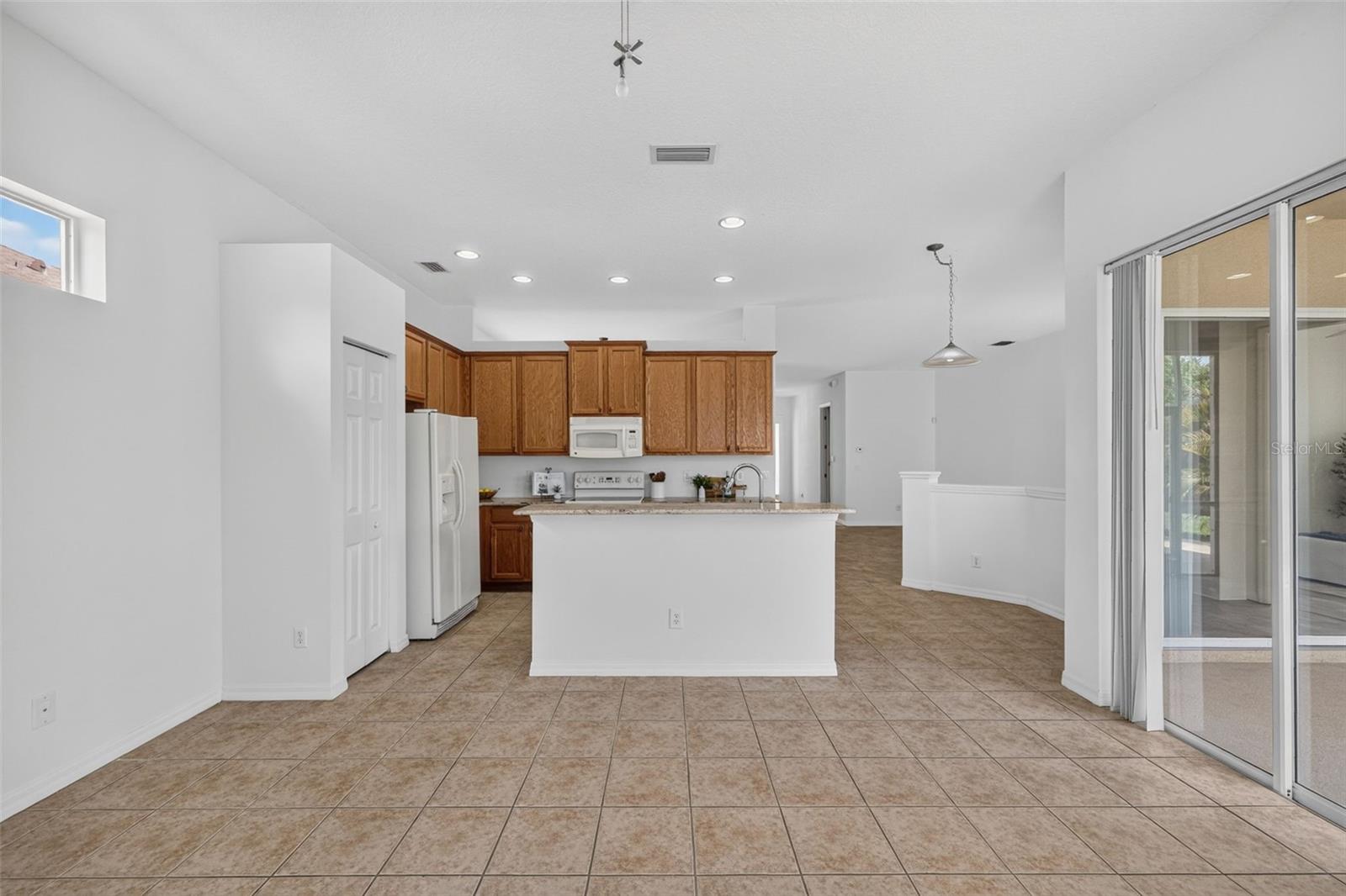 5328 Lexington Dr Property Photo 24