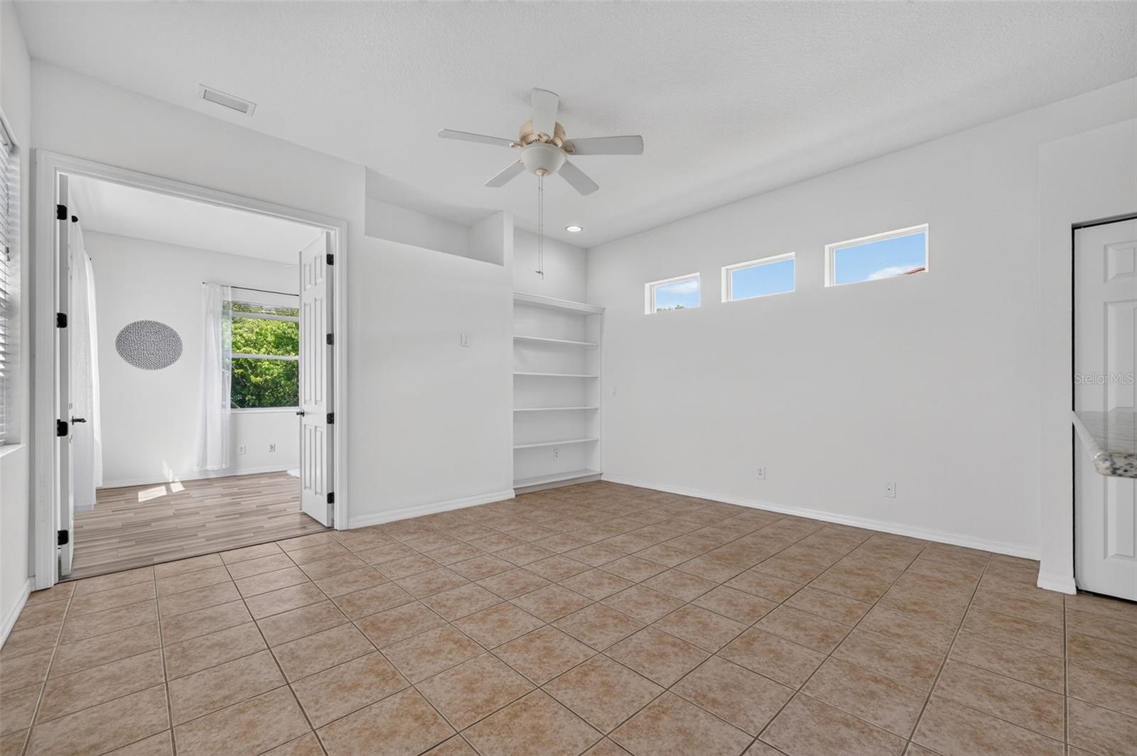 5328 Lexington Dr Property Photo 27