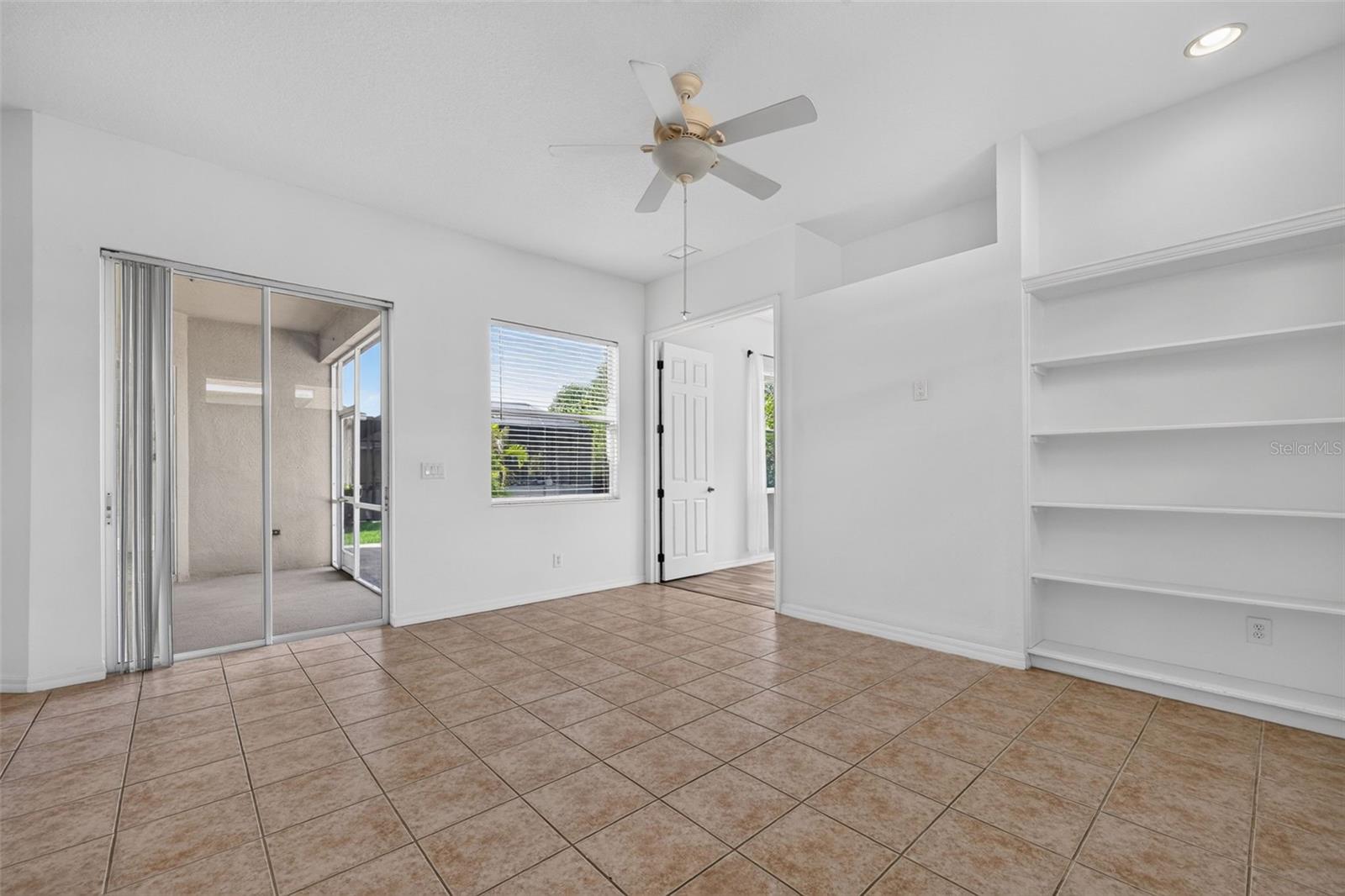 5328 Lexington Dr Property Photo 28