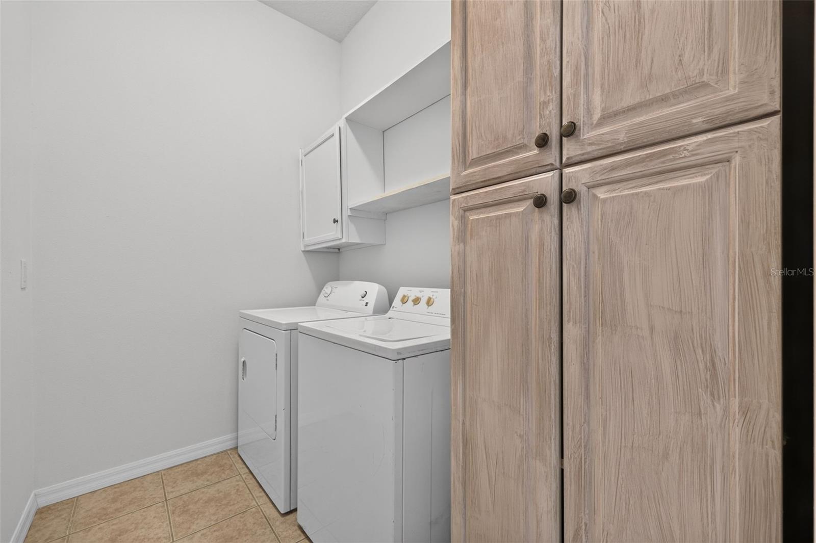 5328 Lexington Dr Property Photo 30