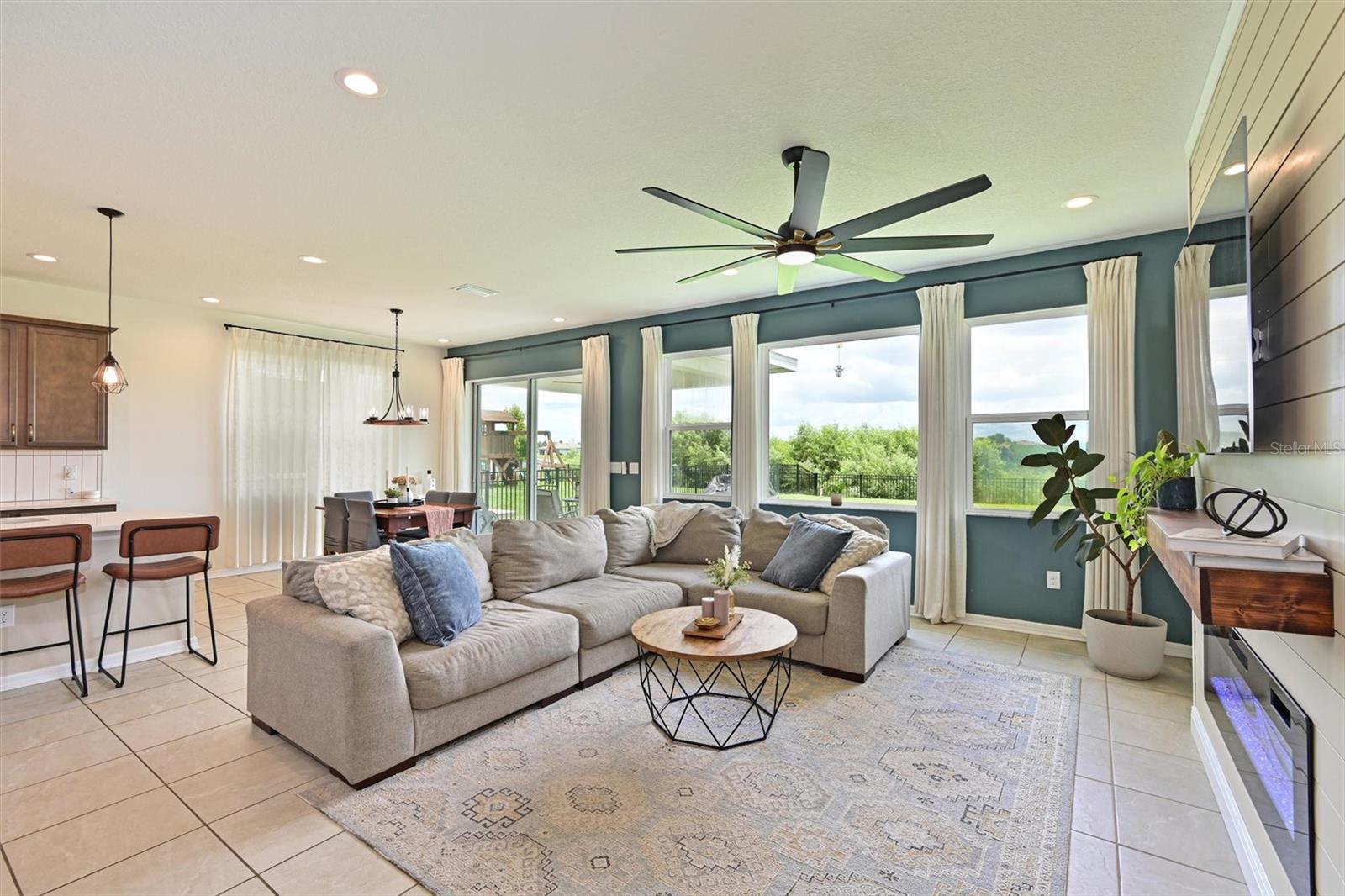 11124 Moonsail Dr Property Photo 15