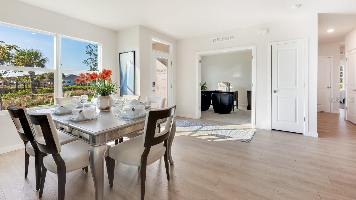 1606 Love Grass Ter Property Photo 7