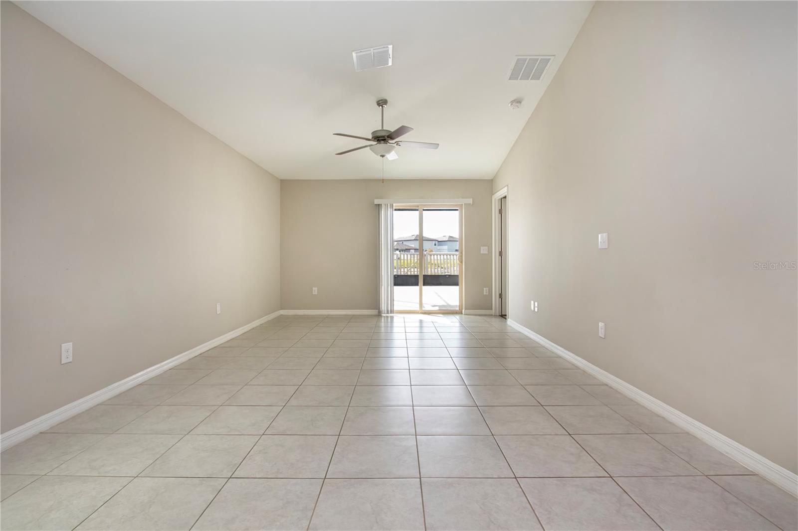 9437 Lemon Drop Loop Property Photo 20