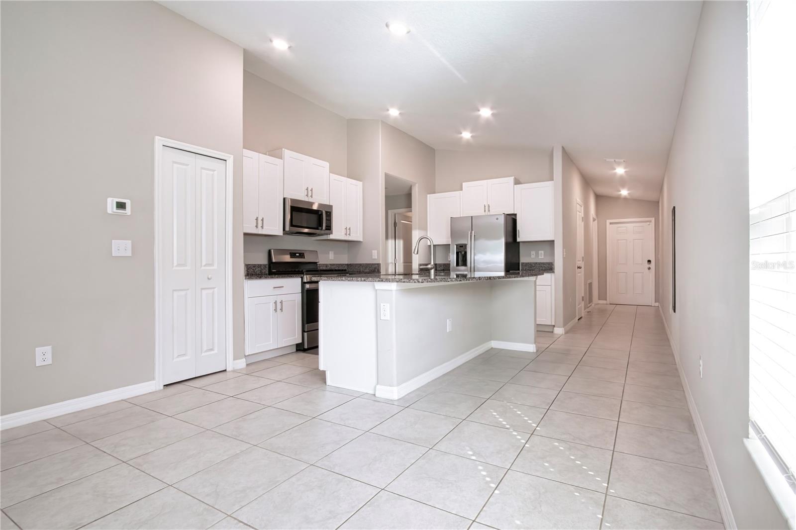 9437 Lemon Drop Loop Property Photo 27