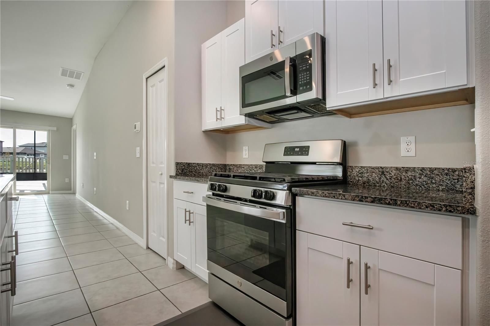 9437 Lemon Drop Loop Property Photo 35