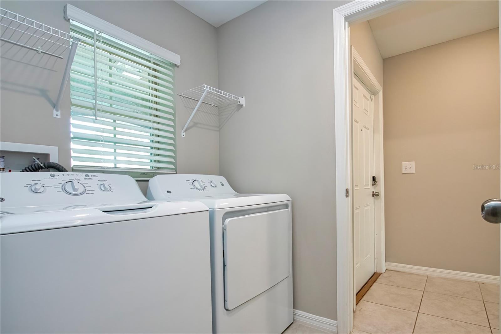 9437 Lemon Drop Loop Property Photo 62