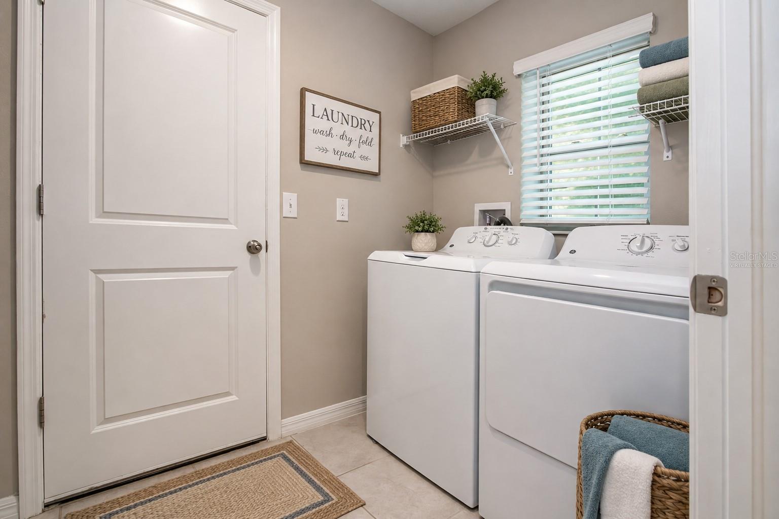9437 Lemon Drop Loop Property Photo 63