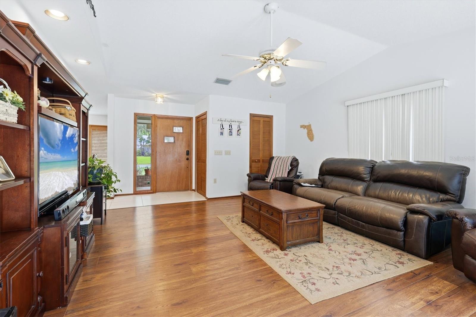 1063 Greystone Ln Property Photo 10