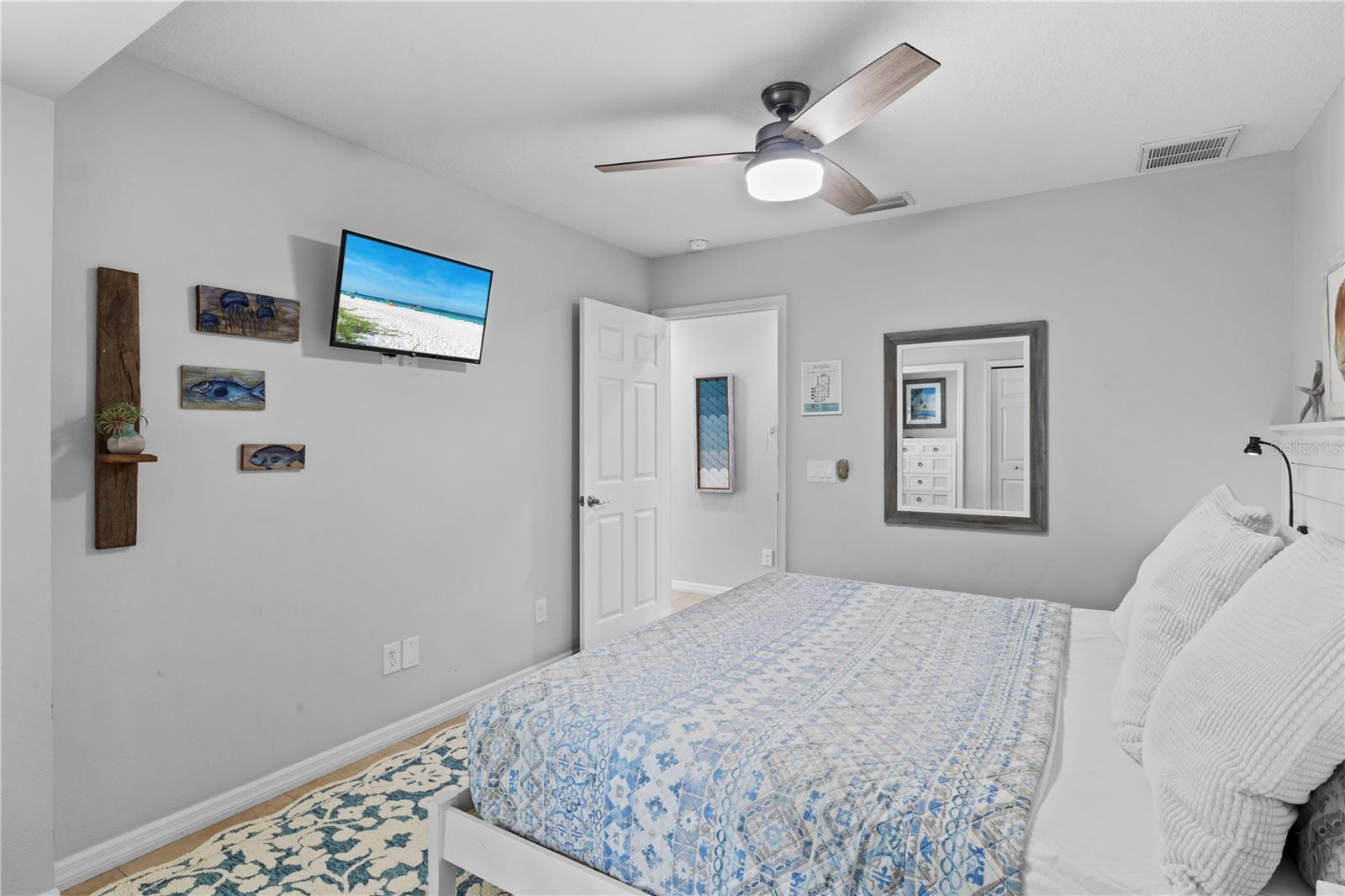 110 Palm Ave Property Photo 22