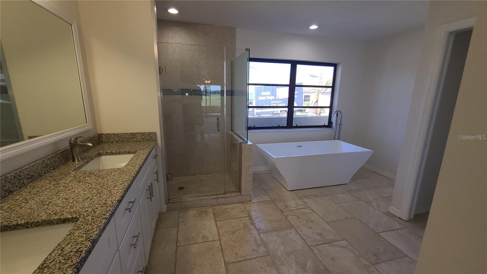 13 Seaward Cir Property Photo 25