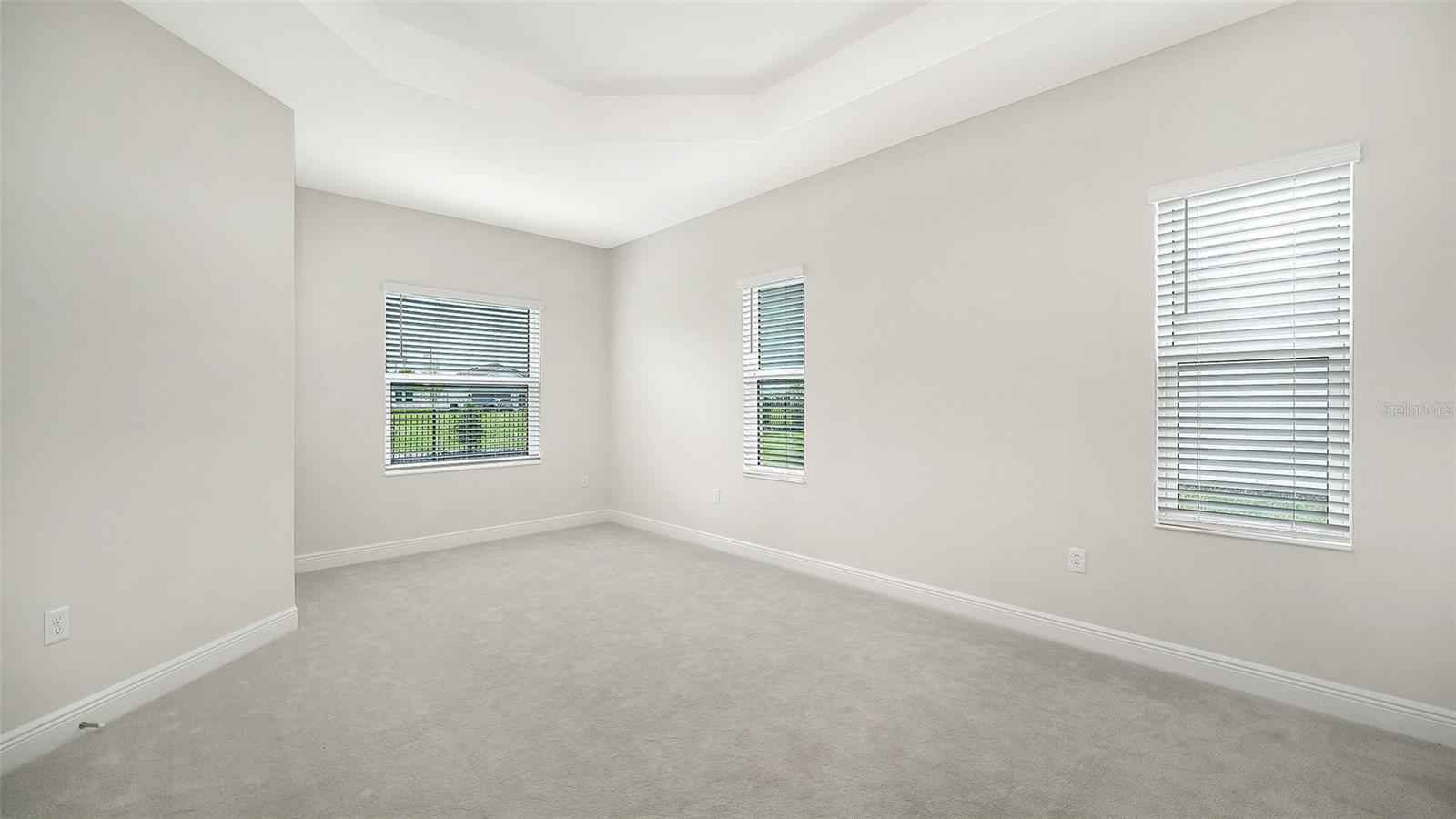 10005 Powell Ave Property Photo 11