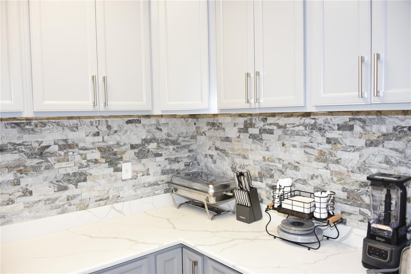 418 S Tamiami Trl #e3 Property Photo 7