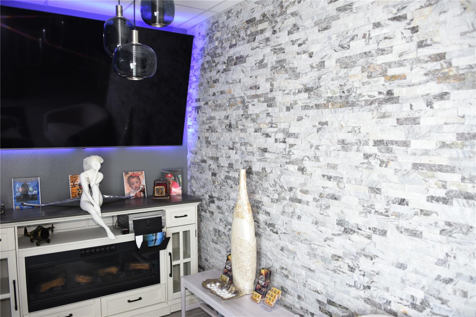 418 S Tamiami Trl #e3 Property Photo 15