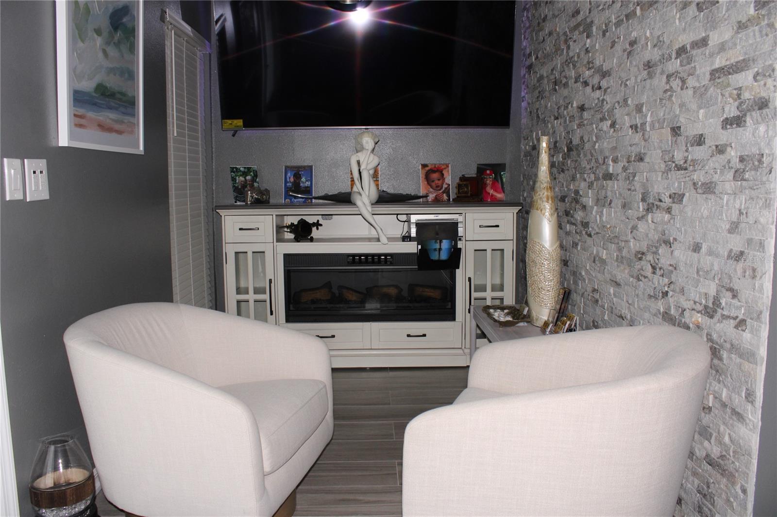 418 S Tamiami Trl #e3 Property Photo 17