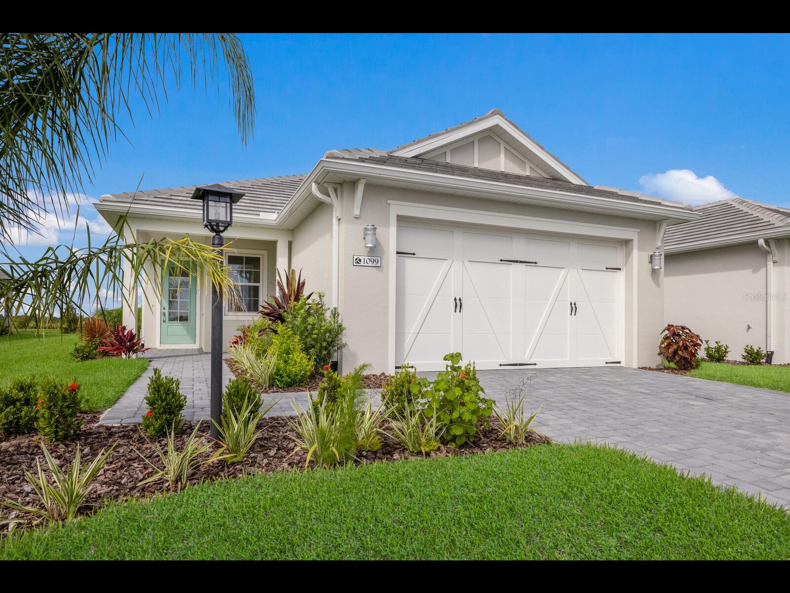 1099 WATERLINE CT Property Photo 1
