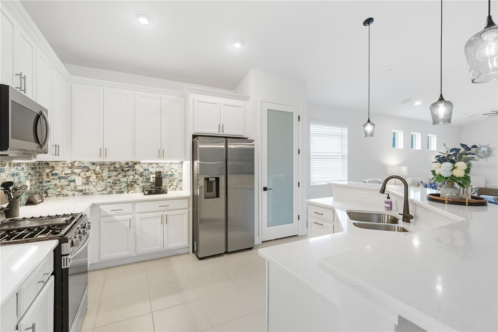 12731 Rainwashed Loop Property Photo 9