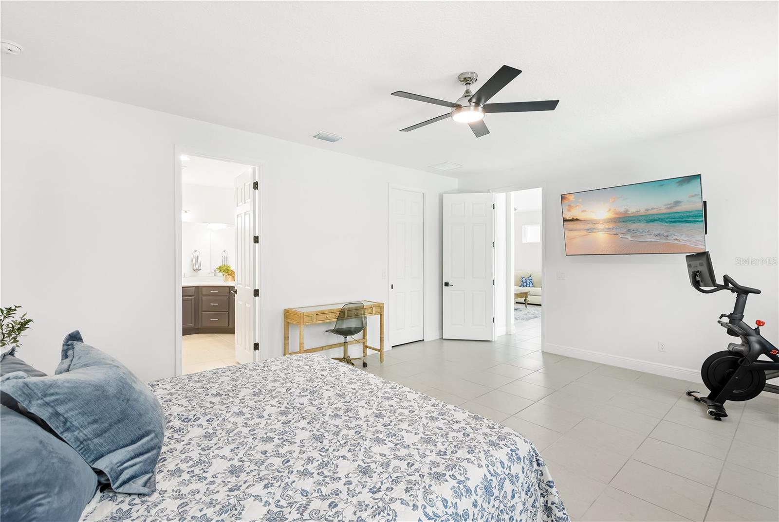 12731 Rainwashed Loop Property Photo 18