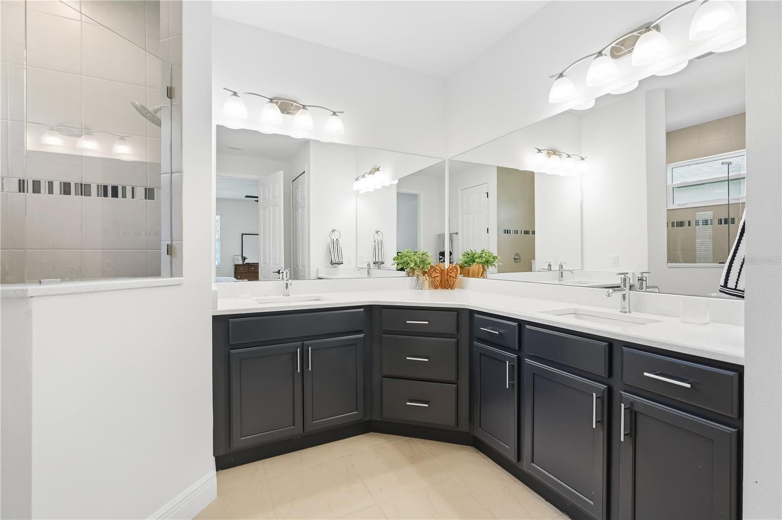 12731 Rainwashed Loop Property Photo 19