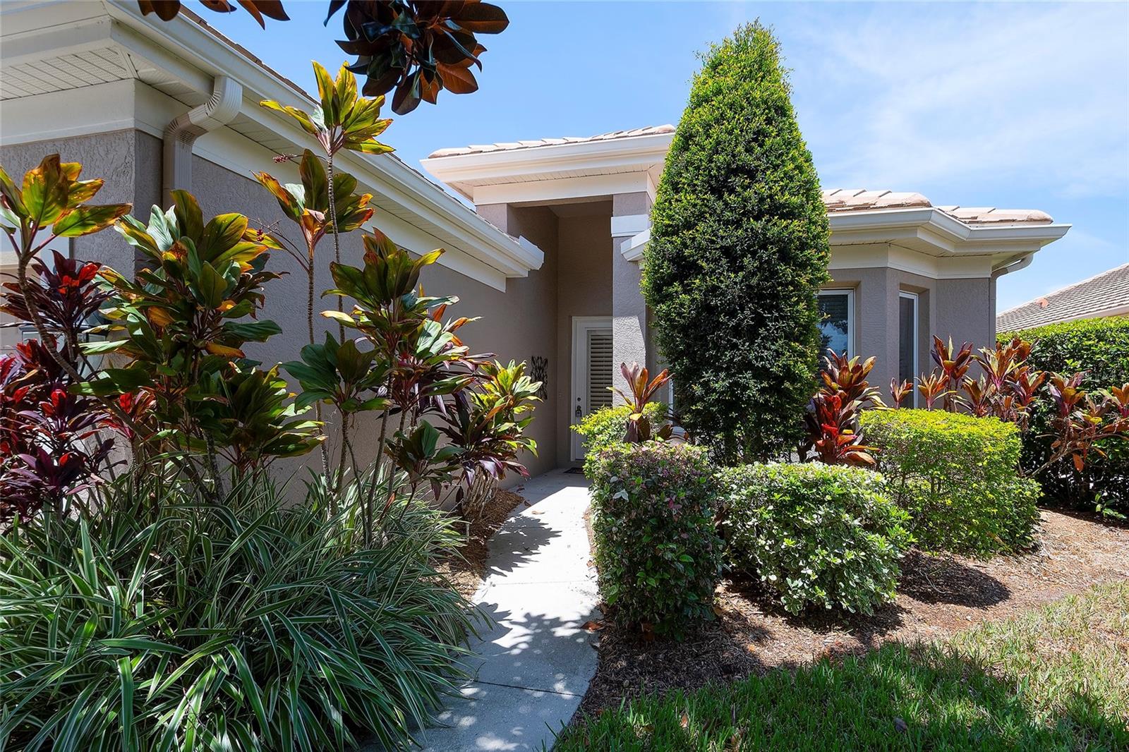 9735 53rd Dr E Property Photo 4