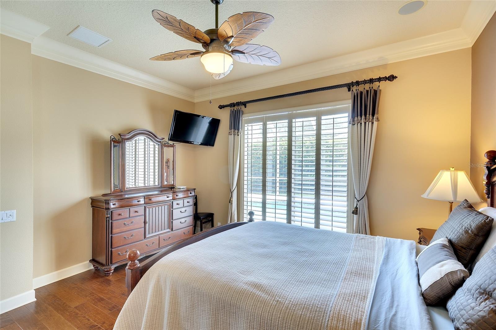 9735 53rd Dr E Property Photo 14